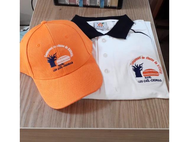 Photo BRODERIE SUR POLOS COTE POCHE A BON TRES PRIX image 1/3