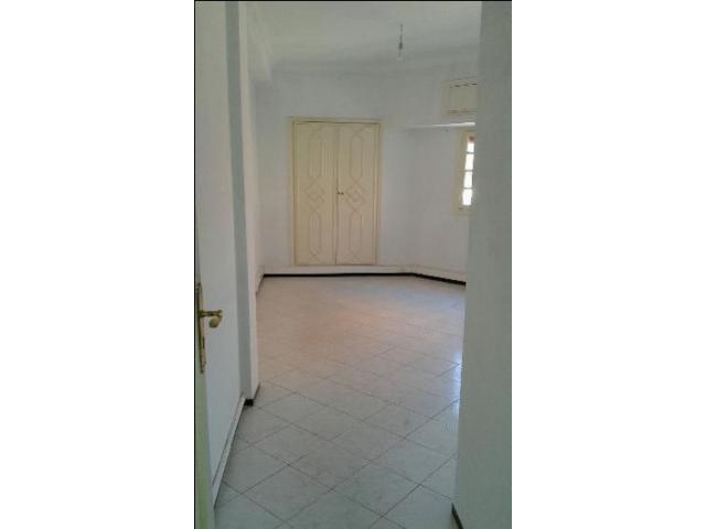 BUREAU DE 80 M² BIEN SITUÉ SUR GUÉLIZ