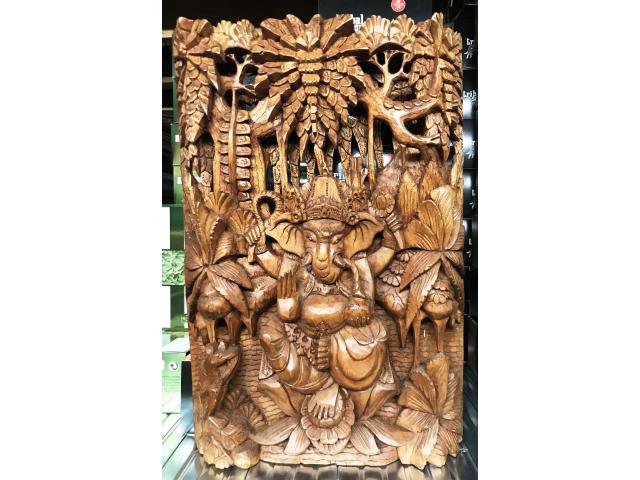 Cadre en bois sculpté de Ganesh - H: 48 cm