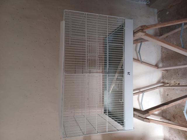 Cage à vendre