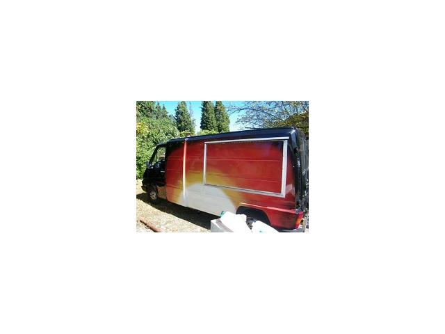 Camion-pizza Renault Master t35 2.5.diesel