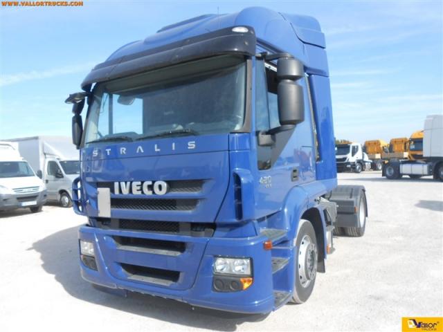 Camion tracteur IVECO STRALIS 420