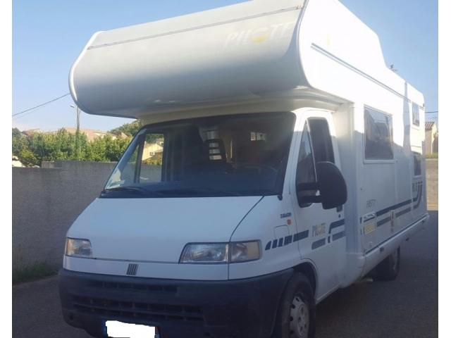 Photo Camping car fiat ducato pilote first 37 2.8l id td image 1/2