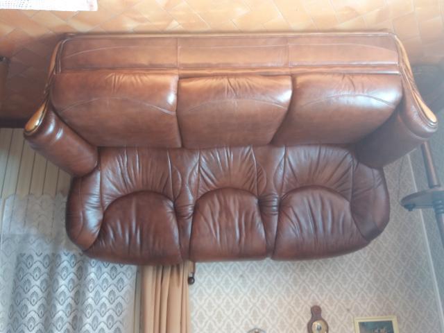 Canapé cuir 3 places + 2 fauteuils