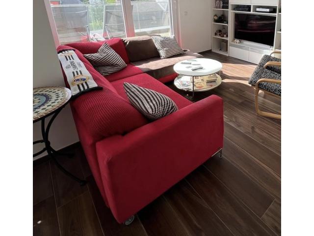 Canapé d’angle gauche design en tissu rouge