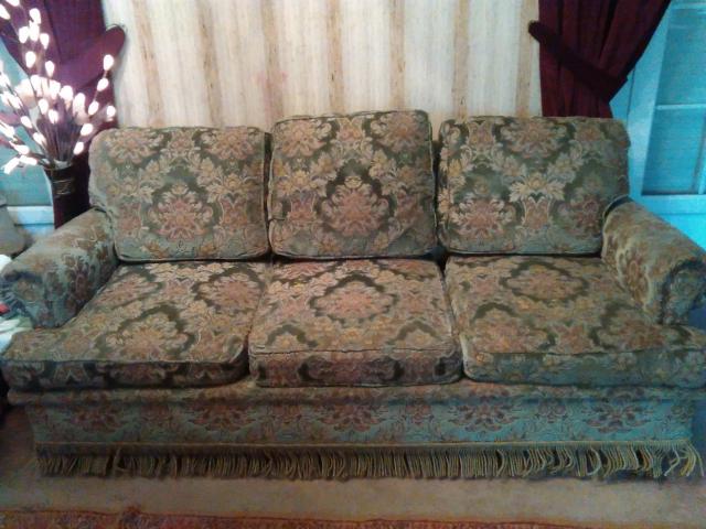Canapé lit de style Louis XV