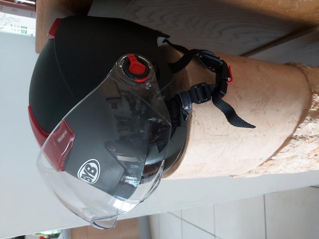 Photo Casque scooter image 1/1