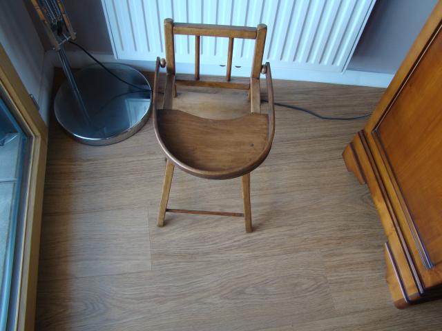 CHAISE BEBE MINIATURE