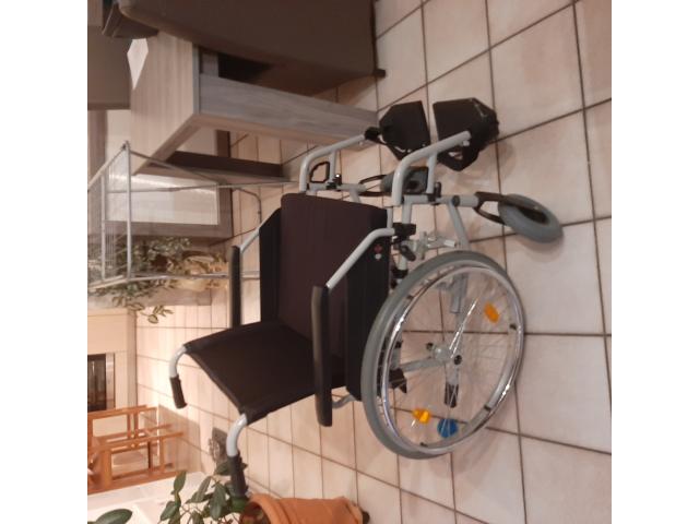 Chaise roulante