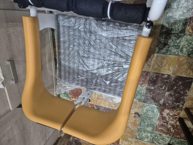 Chaise roulante électrique vocic
