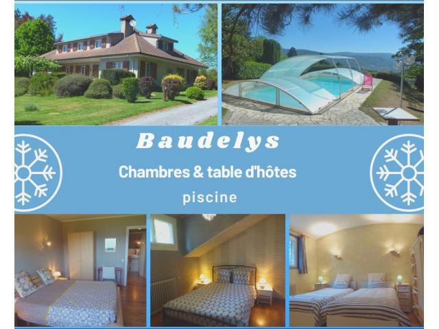 Chambres et table  d'hôtes  avec piscine, sud de la France