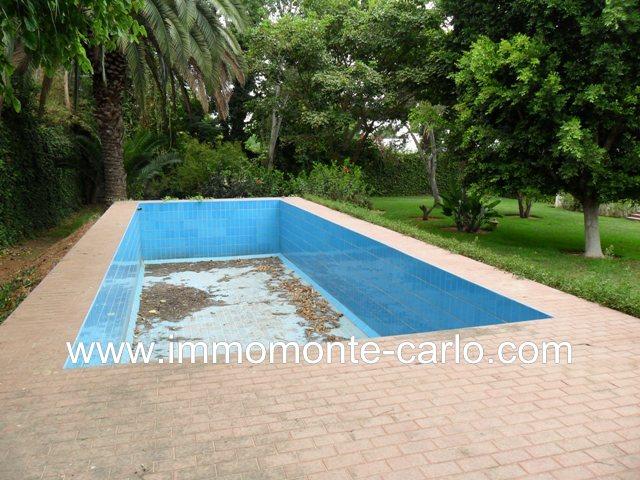 Charmante Villa avec piscine à louer au quartier Souissi RABAT
