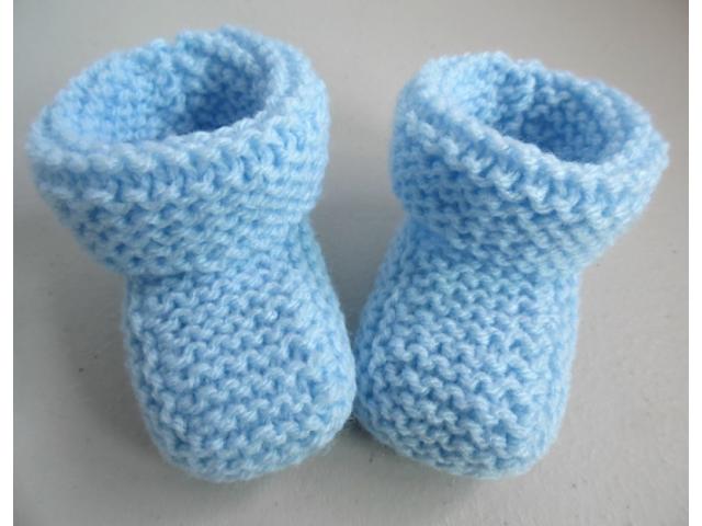 Chaussons bleus revers tricot laine bébé fait main