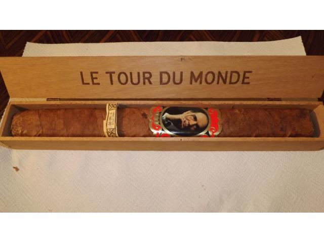 Photo Cigare de collection NIC, Le tour du monde image 1/2