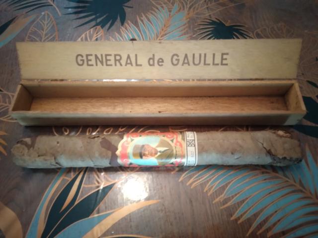 Photo Cigare général de Gaulle MORRITA image 1/5