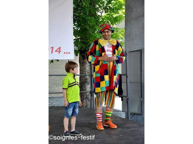 Photo Clown, spectacle de clown, clown party, annviersaire clown, échassier, artiste de rue, faux serveur, image 1/6