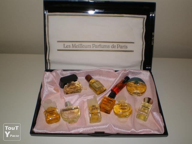 Coffret de 10 miniatures des meilleurs parfum de paris