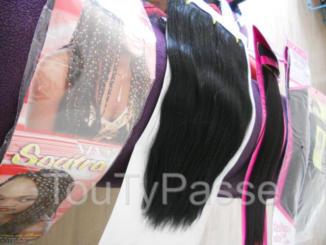 Photo Coiffeuse AFRO tissage image 1/5