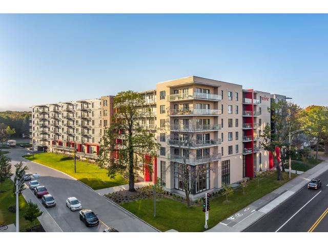 Complexe haut de gamme Le Wow à Sainte-Foy (Quebec)