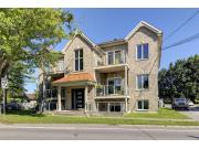 Annonce Condo moderne, impeccablement entretenu 1050pc au Québec