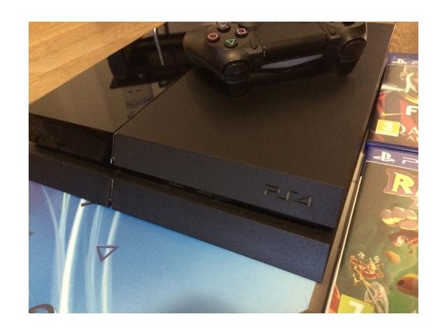 Console playstation4  500go + jeux ps4