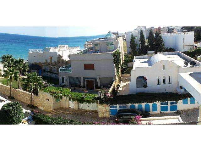 Coquette villa au bord de mer, étage S+3 150m2