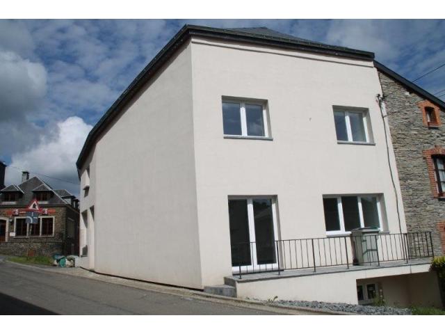 Corbion - Bouillon : agréable maison avec balcon, 3ch, à vendre