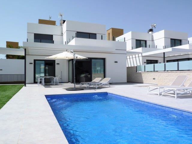 Costa Blanca,03170 Rojales (Alicante): Villa 6pers,3ch-2sdb,piscine privée,.. à louer