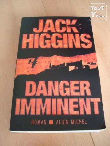 Photo Danger imminent -  Jack Higgins image 1/3