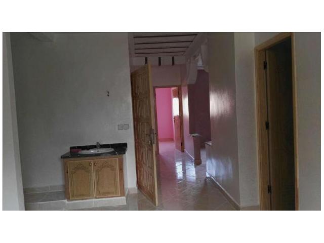 des apartement a route sidi yahya  147 M