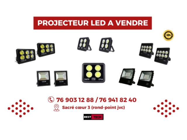 DES PROJECTEURS LED ELECTRIQUES IP66 EN VENTE AU SENEGAL