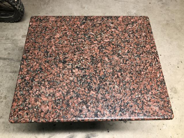 Dessus de table en granite