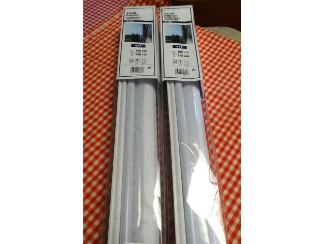 Deux stores occultant blanc