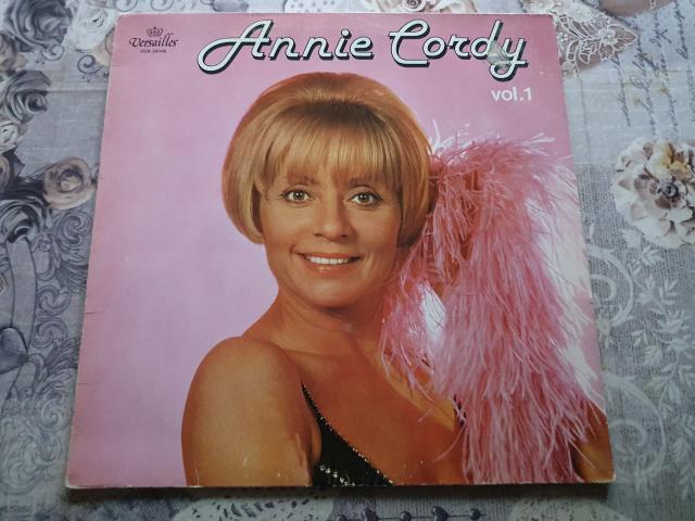 Photo disque vinyl 33 tours Annie Cordy Vol. 1 image 1/2