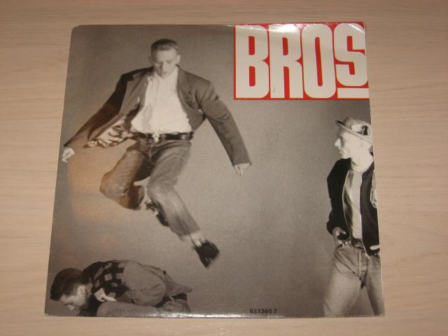 Photo Disque vinyl 45 tours bros drop the boy image 1/2