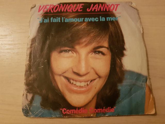 Photo Disque vinyl 45 tours véronique jannot image 1/2