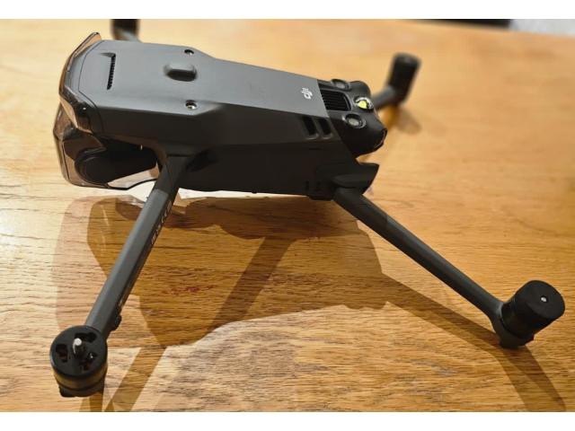 DJI Mavic 3T (3 Thermals) avec accessoires - État impeccable