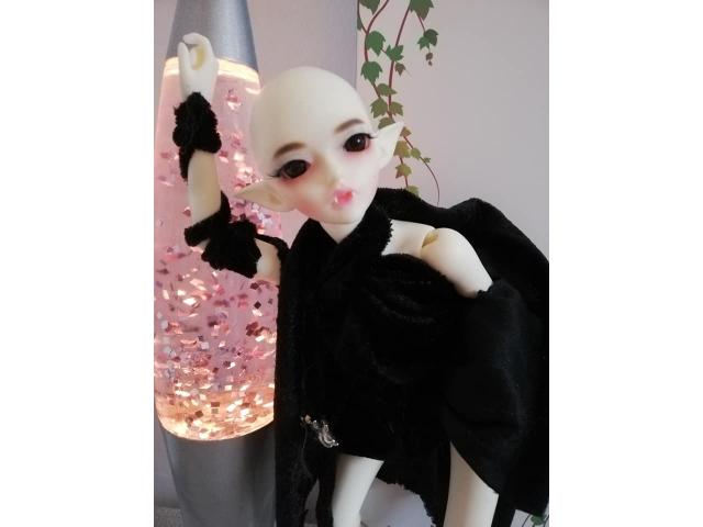 Photo Doll BJD fairyland peau blanche apparence vampire/elfe neuve dans sa boîte image 1/6