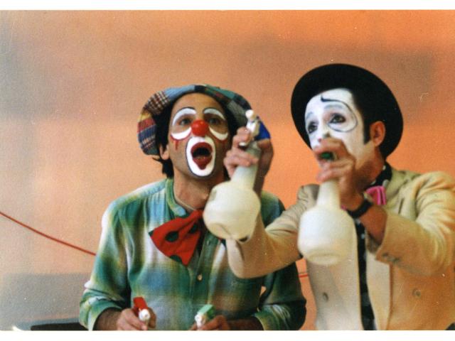 duo de clowns et bulles de savon