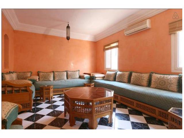 Duplex de 3 ch salon avec piscine et terrasse