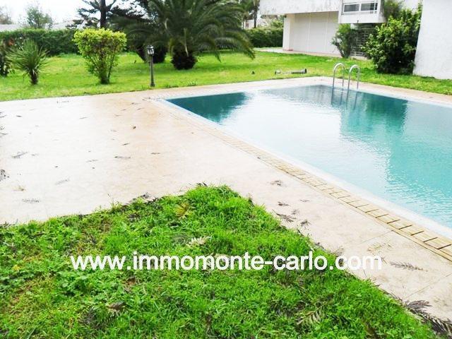 En location villa avec piscine à Souissi RABAT