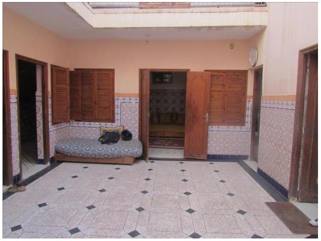 Photo En vente une  maison de 108 M a la medina image 1/1