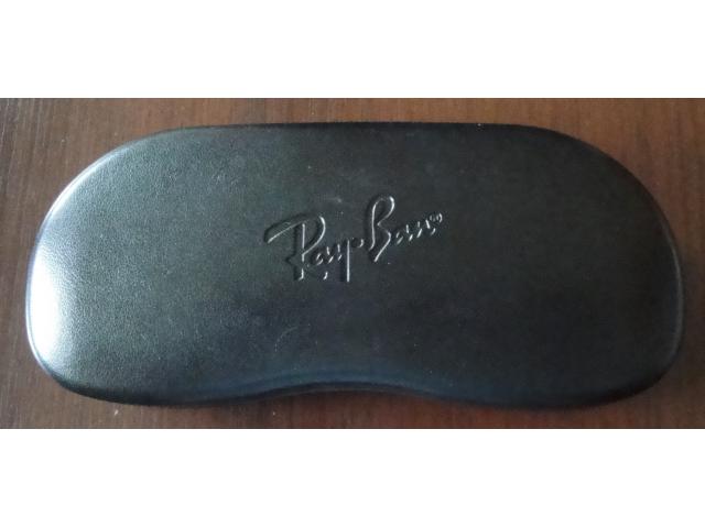 Etui lunettes Rayban