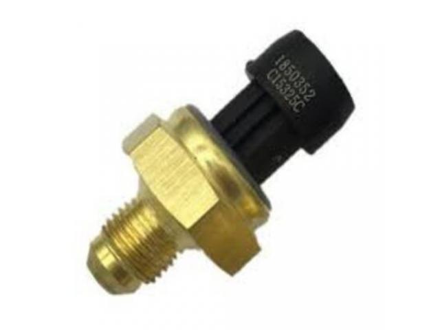 Photo Exhaust Back Pressure Sensor EBP Transducer 1850352c2 1850352 1850352C1 For Ford Powerstroke 6.0L 20 image 1/1