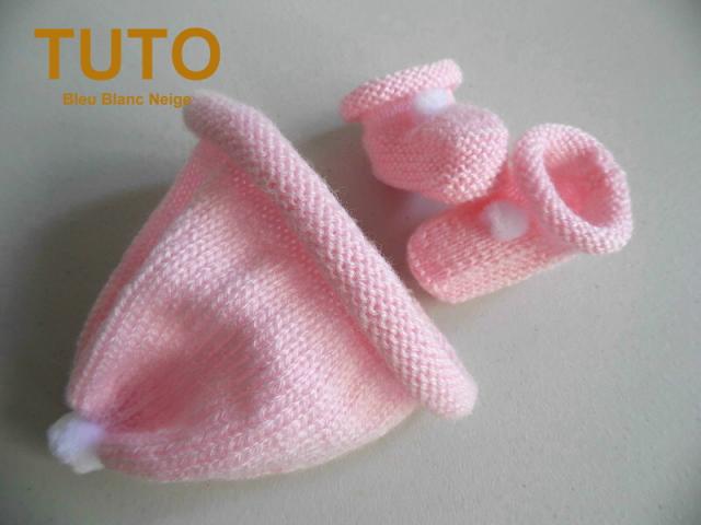 Photo Explication TUTO bonnet chaussons ROSES pompons bébé image 1/6