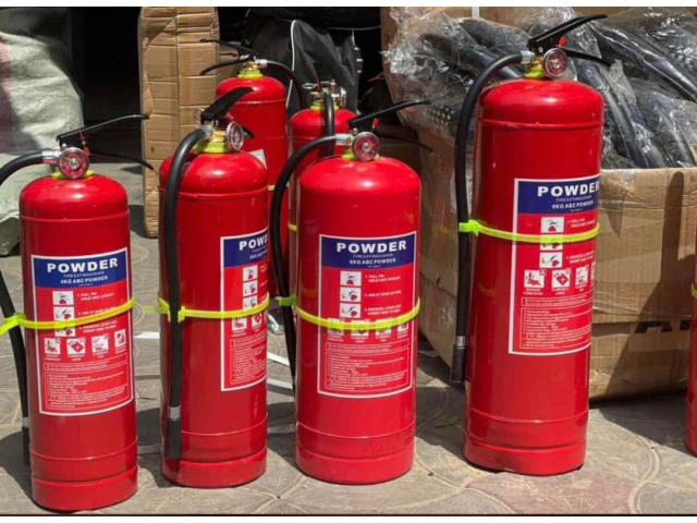 EXTINCTEURS A POUDRE ABC, A EAU ET CO2 EN VENTE & INSTALLATION DISPONIBLE Au SENEGAL.