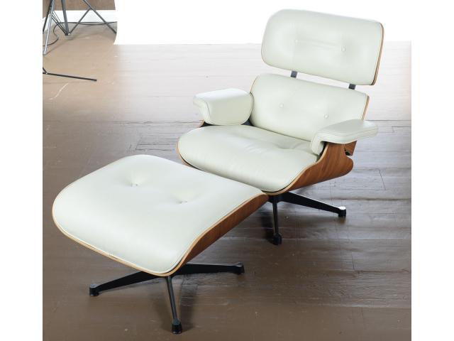 Fauteuil et ottoman Herman Miller Eames - Cuir blanc