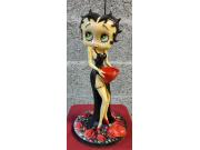 Annonce Figurine Betty Boop avec son coeur pour mettre un bijou