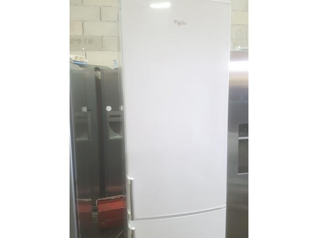 Frigo Whirpool grand modèle garantie