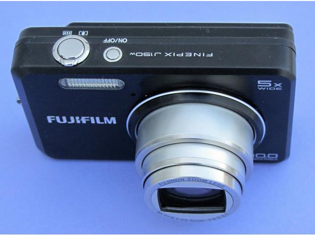 Photo Fujifilm FinePix J150w Noir compact - 10.0 MP - 5x zoom optique - noir image 1/6